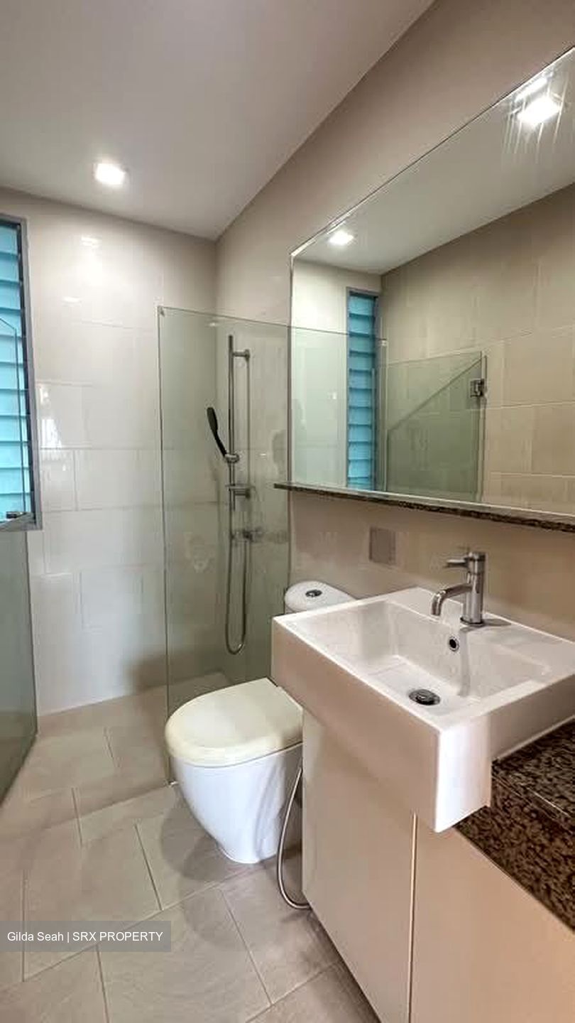 Bleu @ East Coast (D16), Condominium #588836791